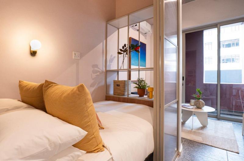 1 Bedroom Property for Sale in Sea Point Western Cape
